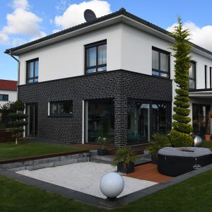 Kunststofftüren & Fenster Projecta - Brömse